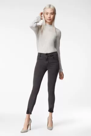 Alana High Rise Cropped Super Skinny - Photo Ready Bellatrix Destruct