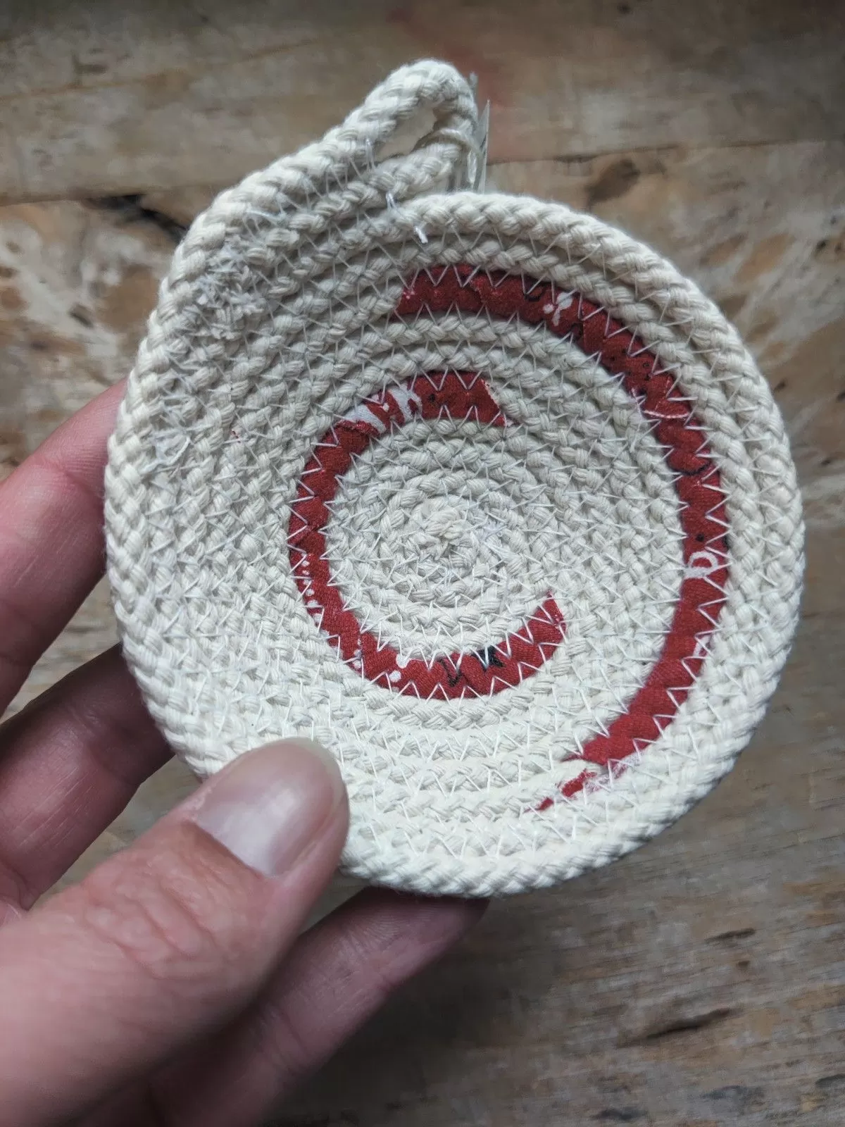 Small Cotton Rope Bowl - Bandana Red