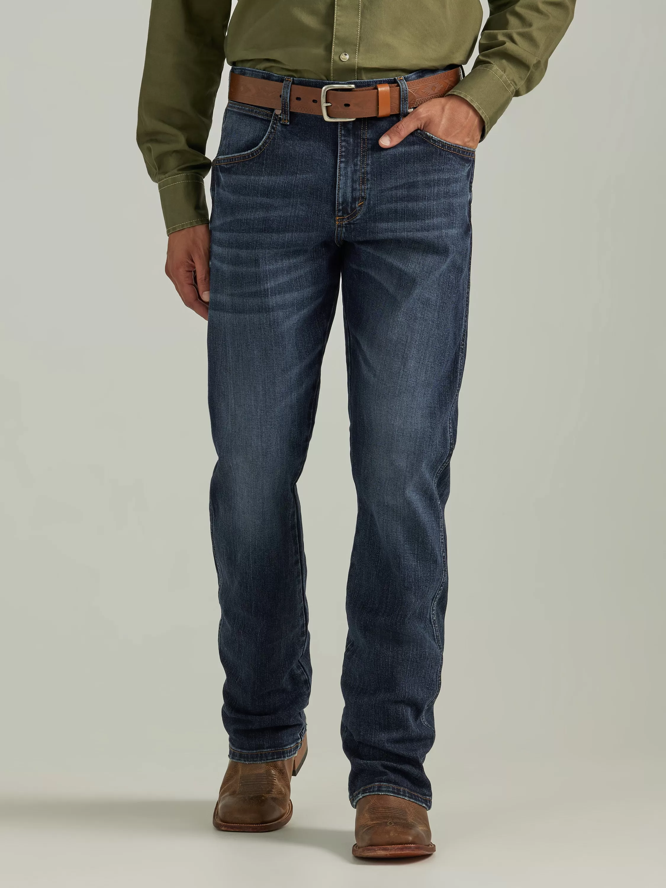 Wrangler Men's Retro Slim Bootcut Jean